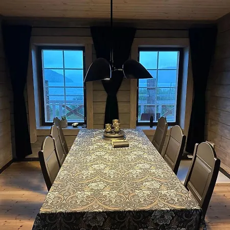 Villa Arctic